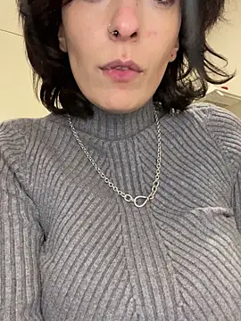 Snapshot of Piggiteablacktea chatting on February 2026 10:06:01 PM Piggiteablacktea online show from February 2026 10:06:01 PM