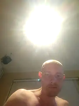 Snapshot of piercingpik chatting on May 2026 10:15:02 PM piercingpik online show from May 2026 10:15:02 PM