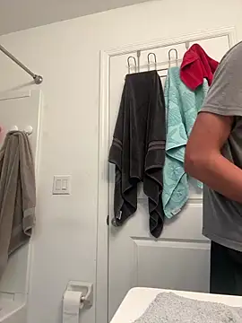 Snapshot of Ryan_12xX chatting on November 2025 09:00:02 PM Ryan 12xX online show from November 2025 09:00:02 PM