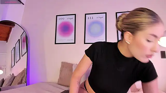 AriaMuse online show from March 2026 08:04:01 PM