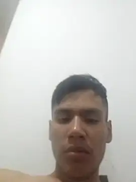 Snapshot of iRusx chatting on October 2025 07:45:02 PM iRusx online show from October 2025 07:45:02 PM