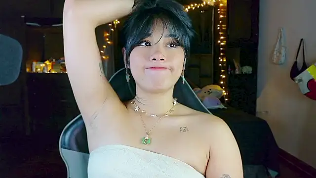 Shisuku Sophi online show from May 2026 11:57:01 PM