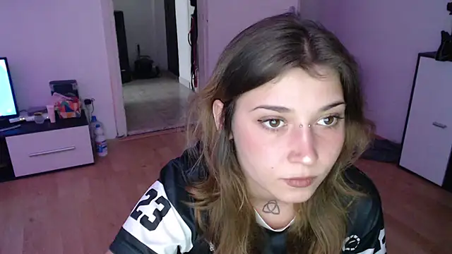 Aliens4twenty online show from October 2025 01:25:01 PM