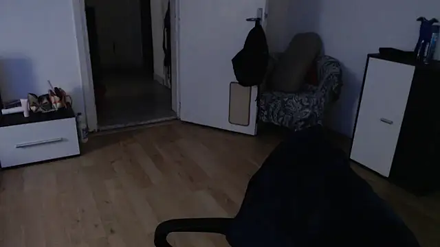 Aliens4twenty online show from November 2025 07:52:01 AM