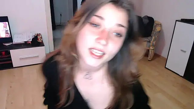 Aliens4twenty online show from November 2025 10:07:01 AM