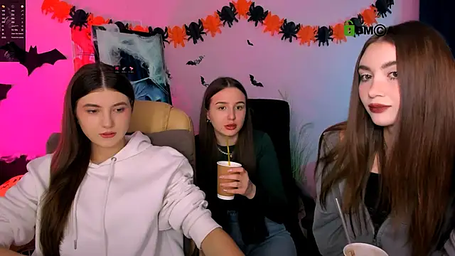 Snapshot of barbara_crazy chatting on October 2025 08:55:02 AM barbara crazy online show from October 2025 08:55:02 AM