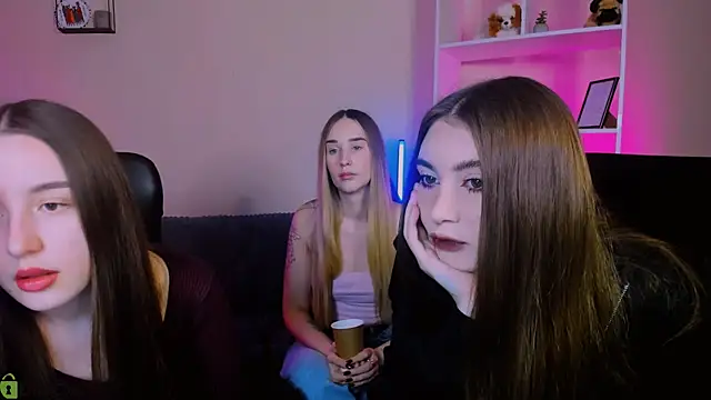 Snapshot of barbara_crazy chatting on November 2025 09:52:01 AM barbara crazy online show from November 2025 09:52:01 AM