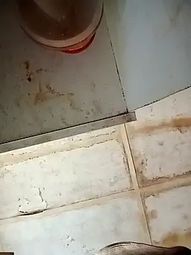 RFeltomWhitJ online show from November 2025 06:23:01 AM