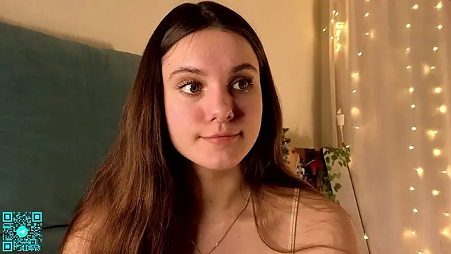 chloemilka online show from March 2026 05:50:02 PM