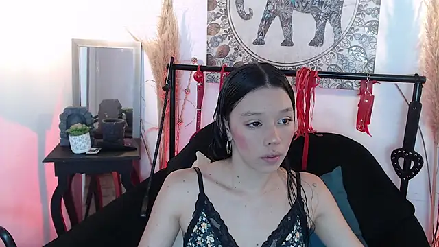 Doll4anall online show from November 2025 06:56:02 PM