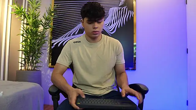 Ethan occonor online show from November 2025 12:48:02 PM