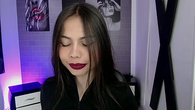 Snapshot of aleesha_cameron02 chatting on March 2026 07:09:01 PM aleesha cameron02 online show from March 2026 07:09:01 PM