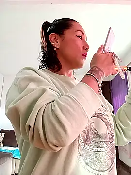 Omexochitl online show from November 2025 09:59:01 PM