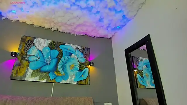 elizabeth lamer online show from February 2026 12:40:02 AM