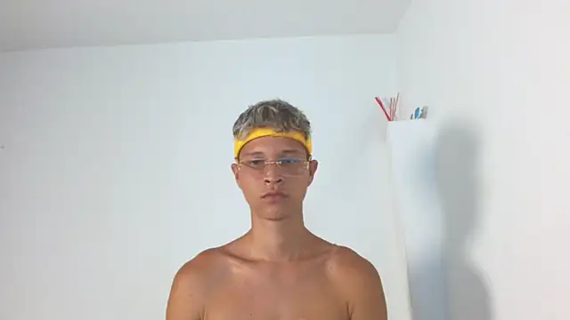 Twinkcock22 online show from July 2026 09:08:01 PM
