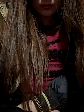 PhuongNhi21 online show from November 2025 01:55:01 PM