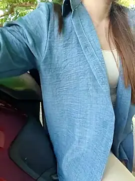 Tina Ty online show from November 2025 07:02:02 AM