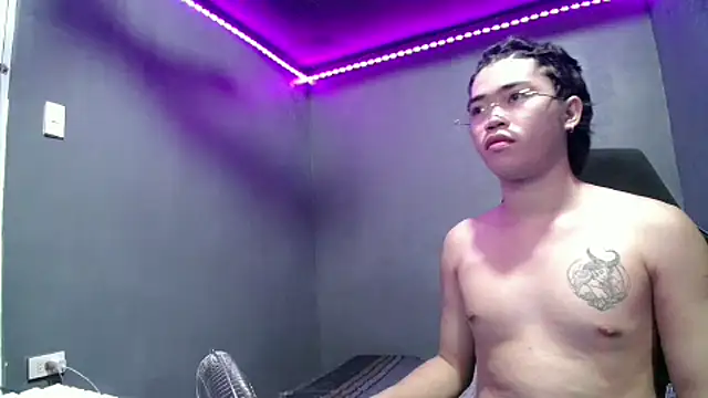 Snapshot of itsmedexy_ass13 chatting on October 2025 01:53:02 PM itsmedexy ass13 online show from October 2025 01:53:02 PM