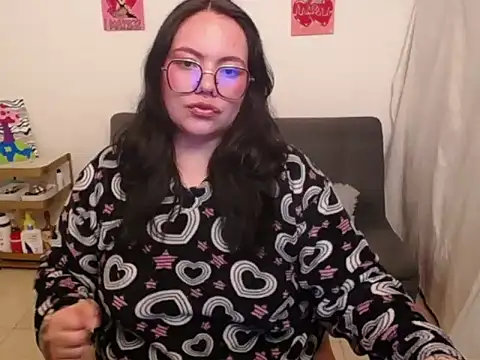 maily888  online show from December 2025 01:33:02 AM