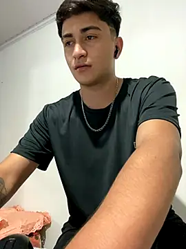 Tavinho067 online show from October 2025 04:13:02 AM