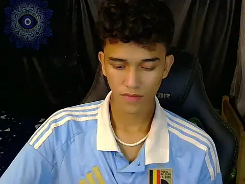 kenbigcockxx online show from February 2026 07:09:01 PM