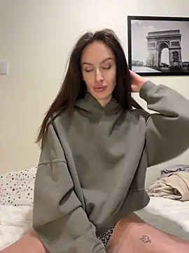 goodgirldevil online show from February 2026 08:13:02 PM