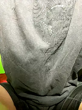 Snapshot of Archie-Davis chatting on October 2025 12:23:02 PM Archie-Davis online show from October 2025 12:23:02 PM