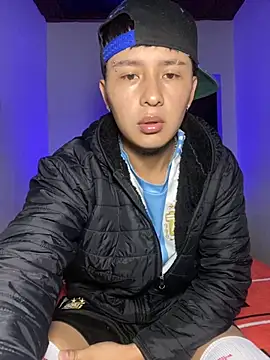 Snapshot of Archie-Davis chatting on October 2025 11:44:01 AM Archie-Davis online show from October 2025 11:44:01 AM