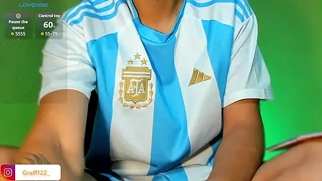 Snapshot of Archie-Davis chatting on October 2025 12:39:02 PM Archie-Davis online show from October 2025 12:39:02 PM