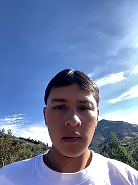 Snapshot of Archie-Davis chatting on October 2025 12:56:01 PM Archie-Davis online show from October 2025 12:56:01 PM