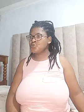 Snapshot of Sexybusty01 chatting on November 2025 05:36:02 PM Sexybusty01 online show from November 2025 05:36:02 PM