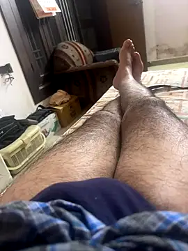 spicey sunny online show from October 2025 05:08:02 PM