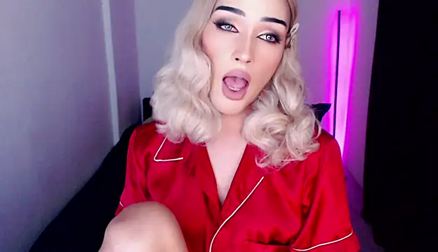 Alicegreenexx online show from June 2026 04:09:02 PM