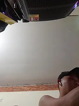 ducpham6565 online show from November 2025 12:38:01 PM