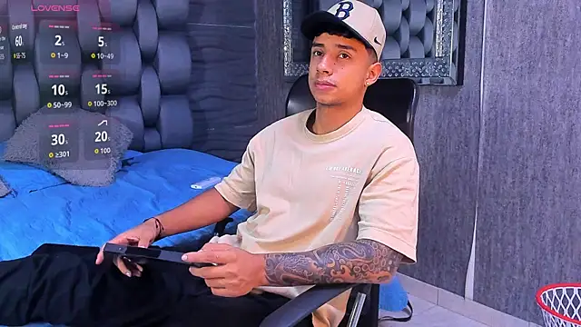 jaze bradley online show from October 2025 11:38:02 AM