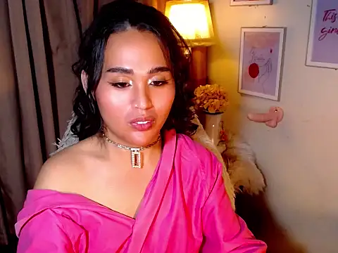 urmidnightcravingsxx online show from May 2026 02:30:01 AM
