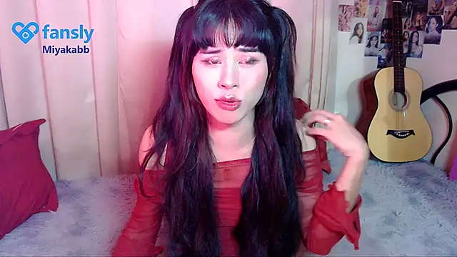 chakababe online show from April 2026 10:10:01 PM