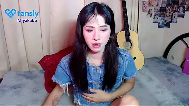 chakababe online show from April 2026 08:25:02 PM