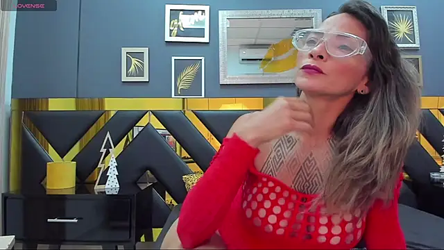 Snapshot of Kaya_Tate chatting on November 2025 07:26:02 PM Kaya Tate online show from November 2025 07:26:02 PM