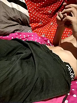 Snapshot of DavidForLife8 chatting on October 2025 11:02:01 PM DavidForLife8 online show from October 2025 11:02:01 PM