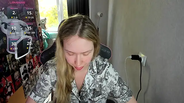 Snapshot of NicoleRiccii chatting on October 2025 01:32:02 PM NicoleRiccii online show from October 2025 01:32:02 PM