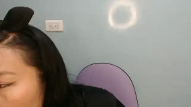 Snapshot of lunna_07 chatting on October 2025 01:43:02 PM lunna 07 online show from October 2025 01:43:02 PM