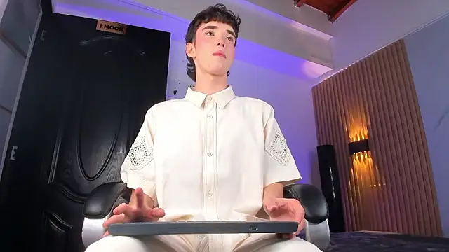 austin rouse online show from March 2026 07:50:02 PM