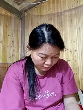 Snapshot of yoowwmr chatting on November 2025 03:57:01 PM yoowwmr online show from November 2025 03:57:01 PM