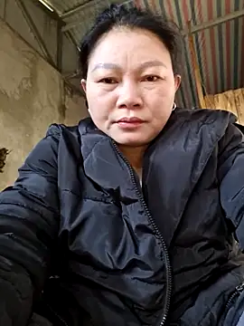 Snapshot of yoowwmr chatting on November 2025 01:05:01 AM yoowwmr online show from November 2025 01:05:01 AM