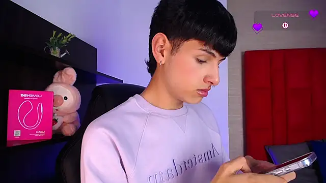 Ezra Storm online show from February 2026 05:11:01 AM