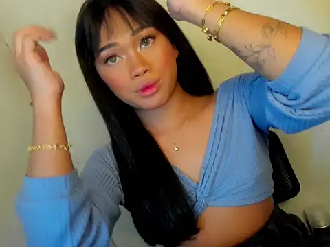 Exotic alyssa69 online show from February 2026 06:33:02 PM