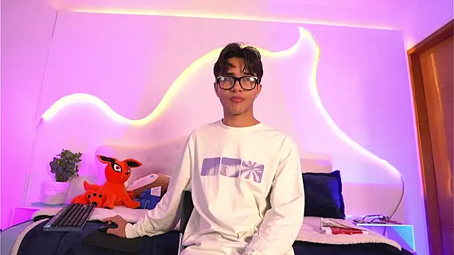 jin luna online show from November 2025 12:16:01 PM