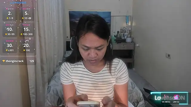 Snapshot of Miss_VictoriaWilliams chatting on November 2025 04:56:01 PM Miss VictoriaWilliams online show from November 2025 04:56:01 PM