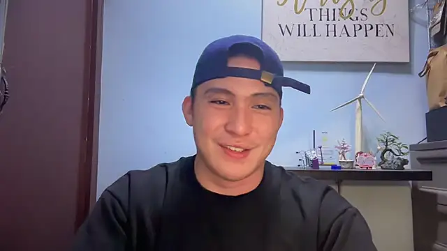 Snapshot of lovely_jay chatting on December 2025 06:38:02 PM lovely jay online show from December 2025 06:38:02 PM